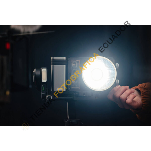 Luz Continua Zhiyun MOLUS X100 (Pro Kit) – Monolight COB Bicolor de Bolsillo - Imagen 27